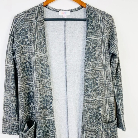 LuLaRoe Sarah Duster Cardigan Gray Striped Long Sleeve Open Front - Picture 3 of 6